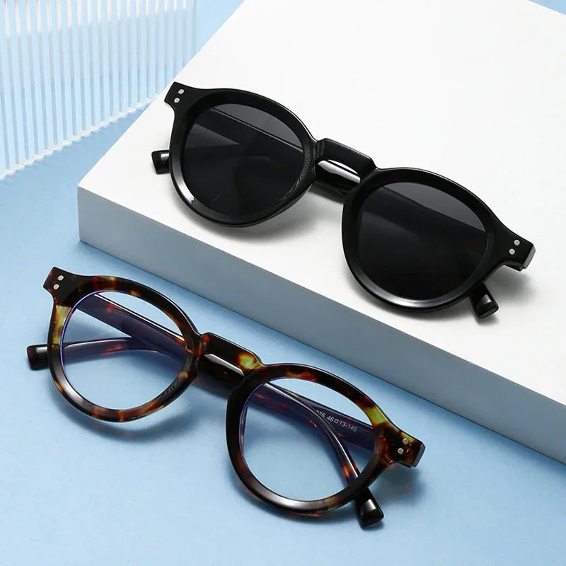 JNPCXI New Fashion Small Round Sunglasses Women Shades Fashion Leopard Blue Lens Men Trending Rivets Frame UV400