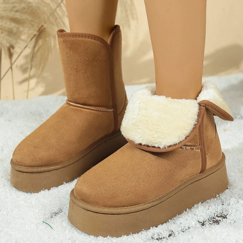 Korean Short Plush Warm Snow Boots Women 2025 Winter Slip On Faux Suede Snow Boots for Woman Non Slip Platform Booties Female