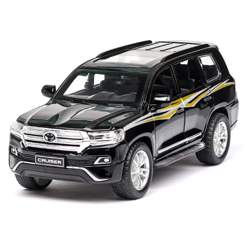 1:32 LAND CRUISER Alphard Toys Models Cars Diecast Alloy Vehicle Rubber Tire 6 Doors Opened Sound Light Pull Back Toy Collection