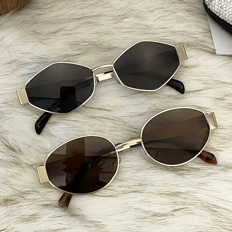 4pcs Summer Women's Fashion Glasses Retro Oval Metal Frame Trendy Unisex Glasses