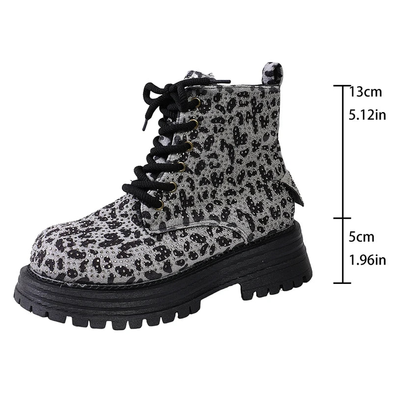 Fashion Leopard Print Platform Ankle Boots Women Lace Up Thick Sole Crystal Short Booties Mujer Round Toe Zipper Modern Boots