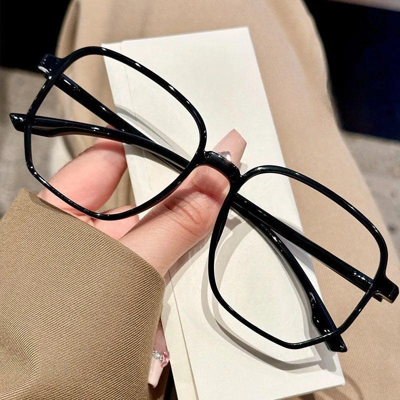 Stylish Black Rectangular Rimmed Glasses  Unisex Lightweight  Material Detachable Lenses Modern Design for Parties