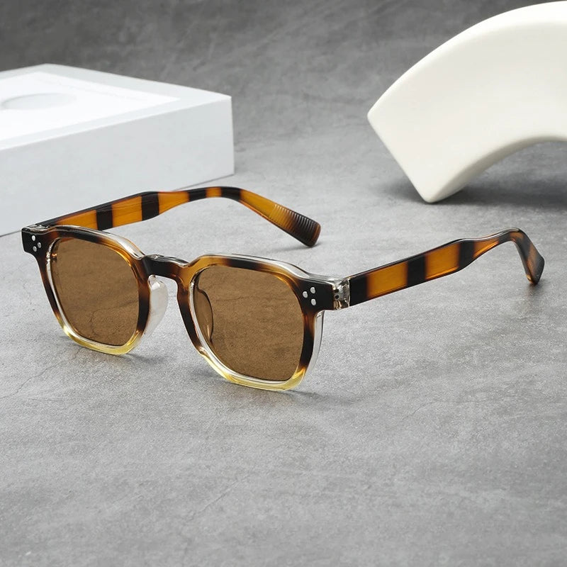 JNPCXI Fashion Square Sunglasses Men Gradient Shades UV400 Vintage Rivets Women Trending Tea Sun Glasses