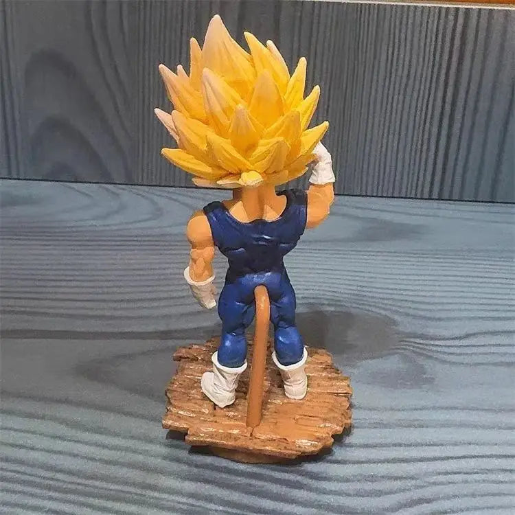 9cm Dragon Ball Z Super Saiyan Prince Vegeta Figure Standing Posture PVC Model