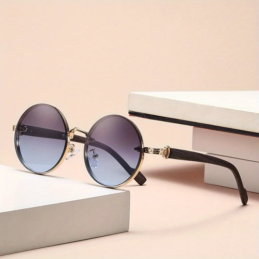 European Classic Trendy Sunglasses Unisex Outdoor Sunshade Sunglasses Suitable for Photography Parties Decorative Glasses