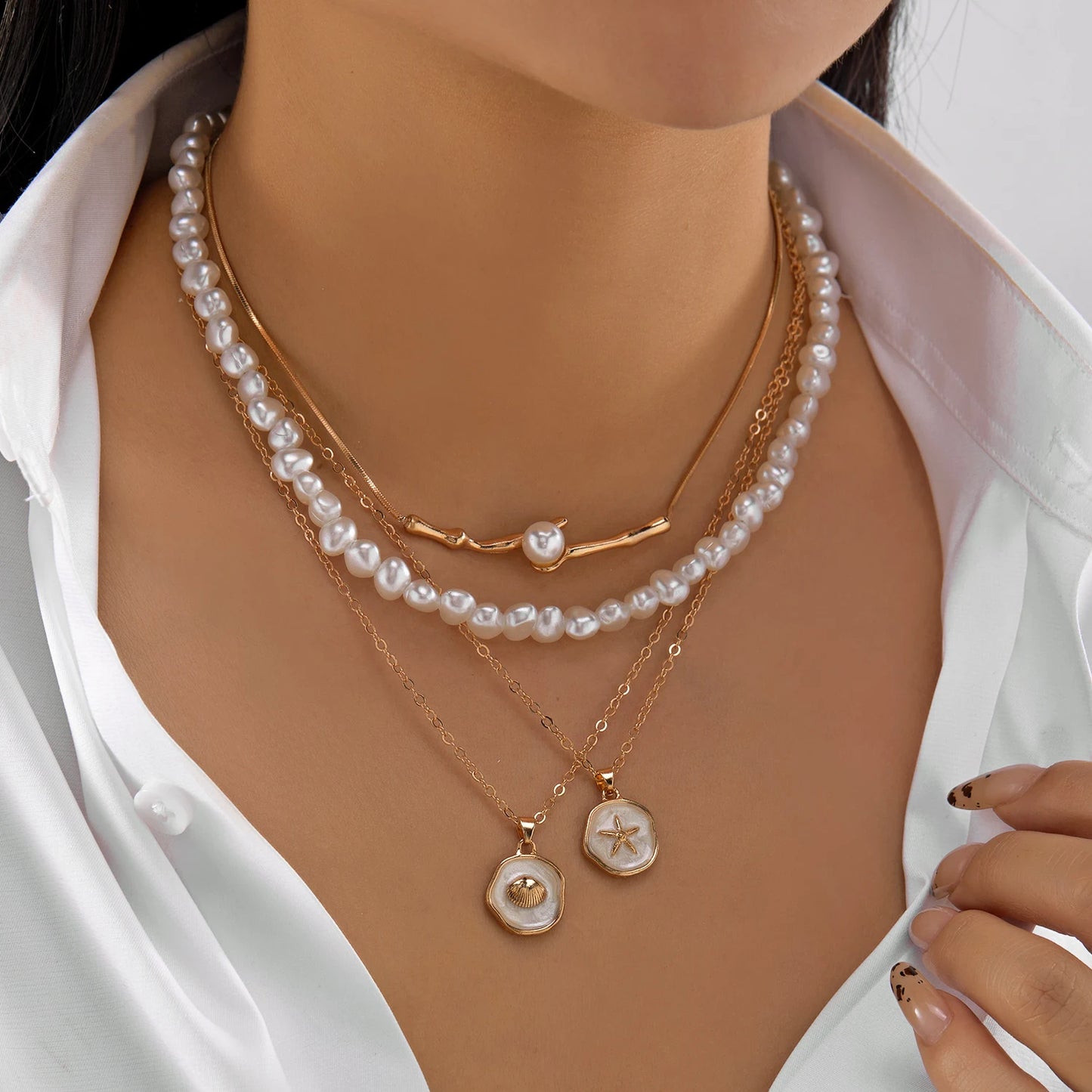 New Elegant Imitation Pearl Beads Necklace for Women Vintage Multilayer Heart Tassels Choker Fashion Jewelry Accessories Gift