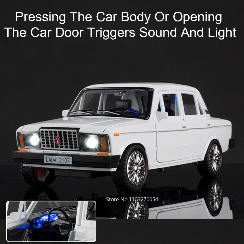 1:18 Russia LADA 2107 NIVA Alloy Diecast Models Toy Car 6 Doors Opened Sound Light Pull Back Vehice Collect Gift Children's Toys