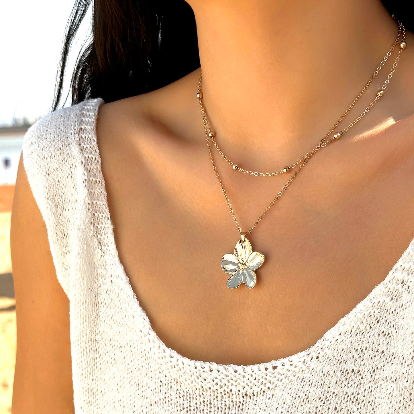 Exaggerated Metal Flower Pendant Necklace for Women European and American Fashion Gold Color Chains Wedding Party Jewelry Set
