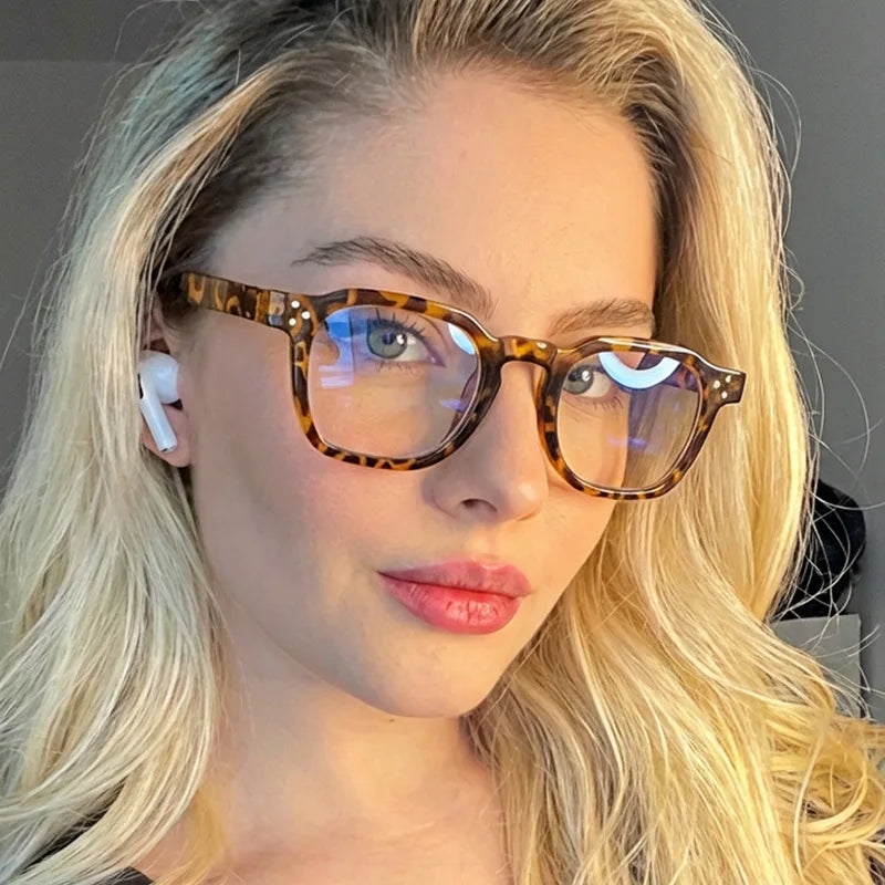 JNPCXI Fashion Square Sunglasses Women Men Vintage Trend Luxury Eyeglass Frame Male Female Glasses Frame UV400