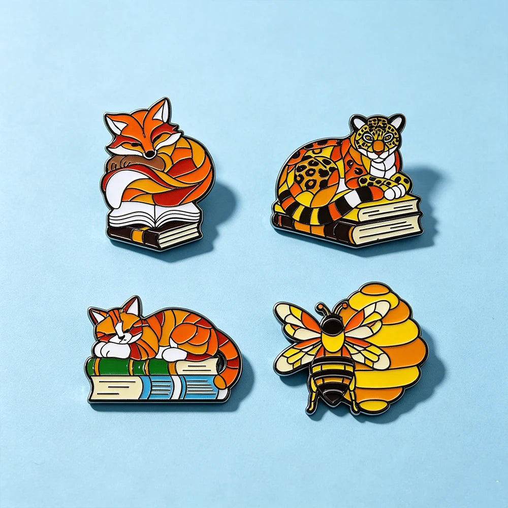 4pcs Cute Fox Enamel Pin Book Brooches Lapel Pins Cartoon Badge on Backpack Clothing Accessories Animal Jewelry Friends Gifts