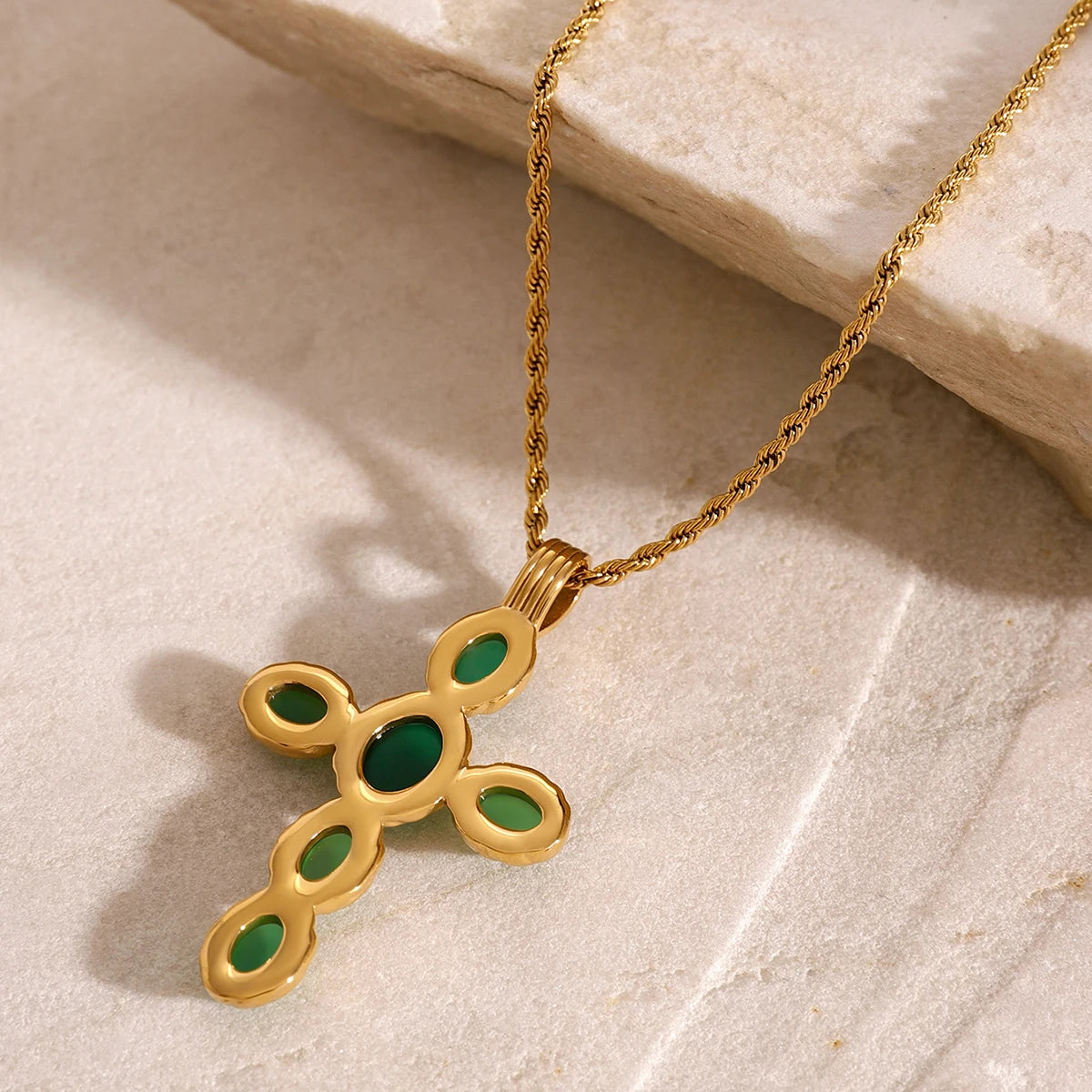 Uworld Fashion Chic Cross Pendant Necklace Natural Stone Agate Casting Technology Gold Platinum Plated Jewelry Gift бижутерия