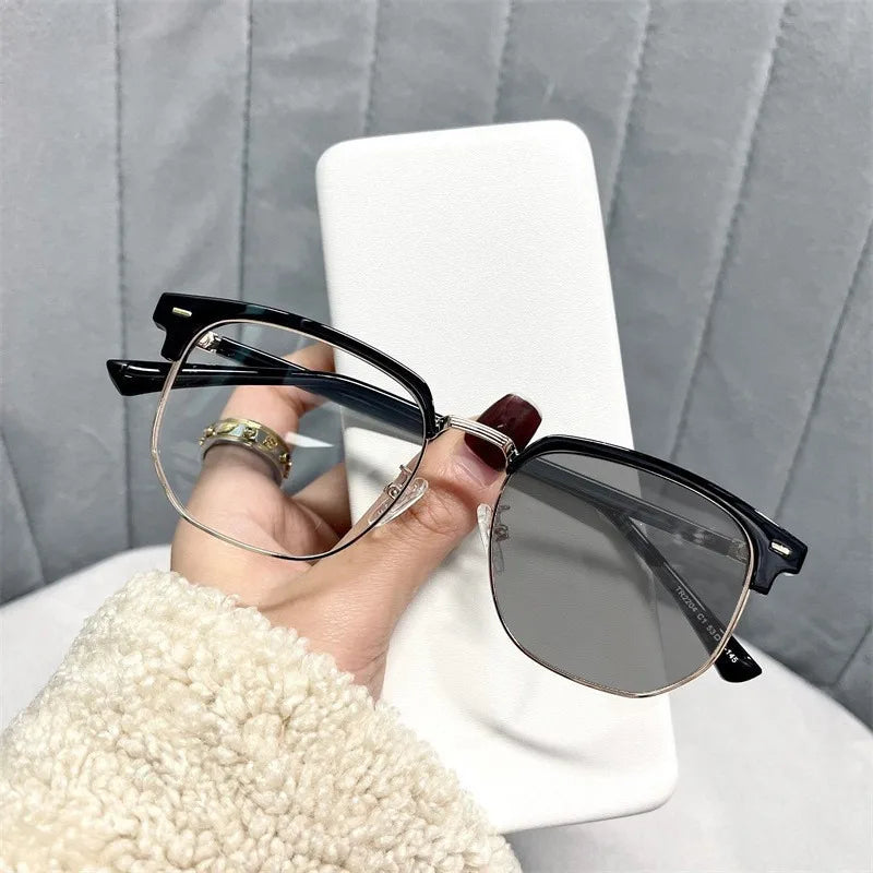 Photochromic Anti Radiation Glasses  Metal Eyeglasses Frames Transition Anti Blue Light 2 in 1 Eyewear
