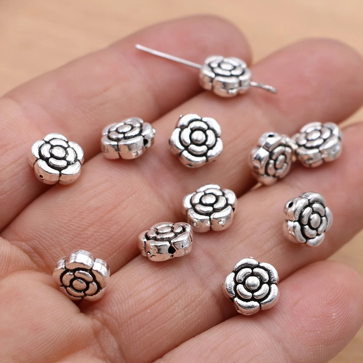 20Pcs Antique Silver Plated Rose Flower Loose Spacer Beads for Bracelet Necklace Jewelry Making Accessories DIY