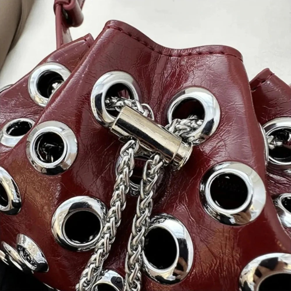 Portable Metal Stud Rivet Shoulder Bag Spicy Girl Chain Y2k Underarm Bag Punk Style Handbag Drawstring Crossbody Bag Daily