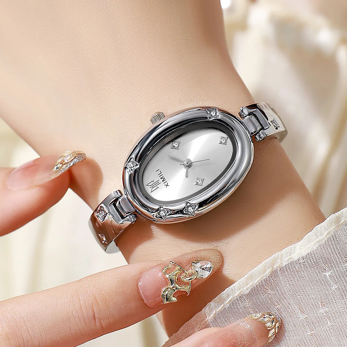 Fashion Brand Ultra Thin Quartz Watch Gold Bracelet Women Watches Girls Orologio Clock Oval Dial Ladies Bangle Clock Reloj Mujer