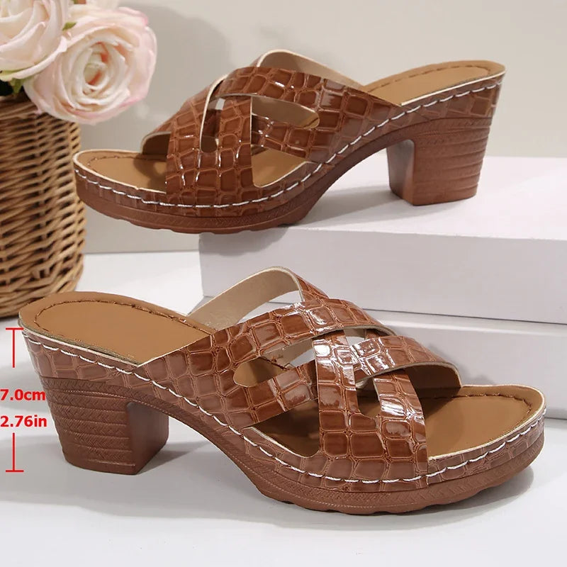 Summer Women's Thick High Heels Sandals 2025 Cross Straps High Heeled Slippers Woman Lightweight Plus Size 36-43 Beach Sandles