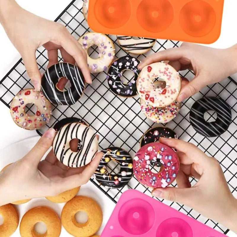 1pc 6-Cavity Silicone Donut Mold, Oven-Safe Silicone Round Donut Mold, Food-Grade Donut Baking Pans for Birthday Holiday Treats