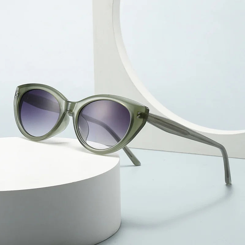 JNPCXI Fashion Cat Eye Jelly Color Women Sunglasses Shades UV400 Fashion Green Gradient Men Punk Rivets Sun Glasses