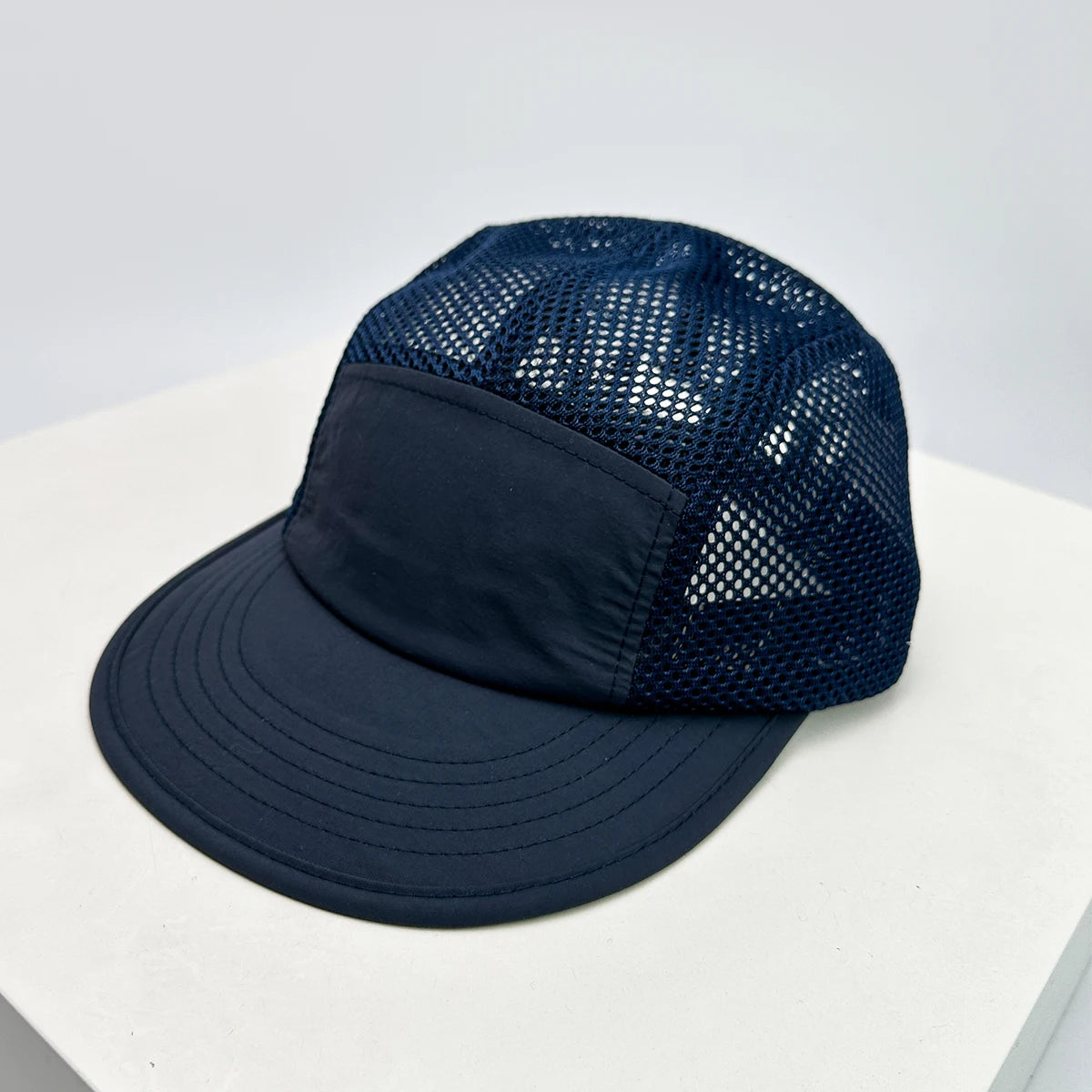 New Unisex Quick Drying Korean Casual Solid Baseball Hats Sunshade Mesh Breathable Peaked Caps Versatile Short Eave Fashion ins