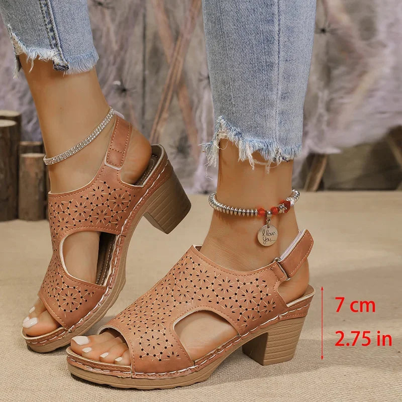 Hollow Out Women's High Heels Sandals Summer Hook Loop Thick Heeled Platform Sandles Casual Anti-Slip Beach Sandals Plus Size