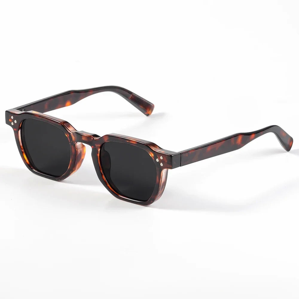 JNPCXI Square Rivets Sunglasses for Women Men Vintage Trend Trending Sun Glasses Ladies Beach Shades Male Female UV Protection