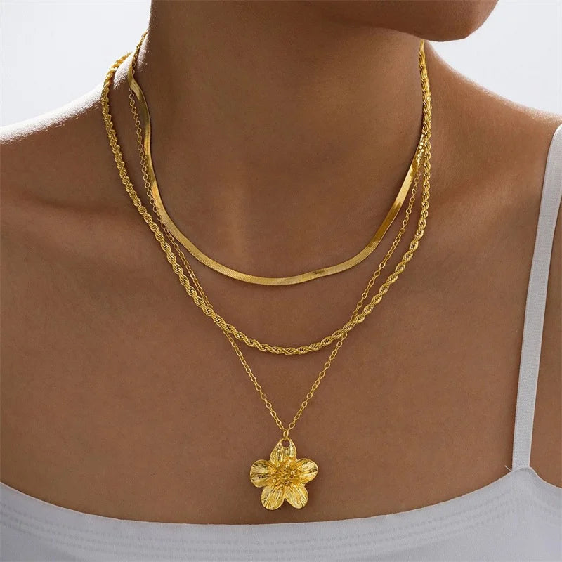 New Elegant Cute Bow Pendant Necklace Set for Women Classic Simple Design Flower Multi-layer Necklaces Daily Party Jewelry Gift