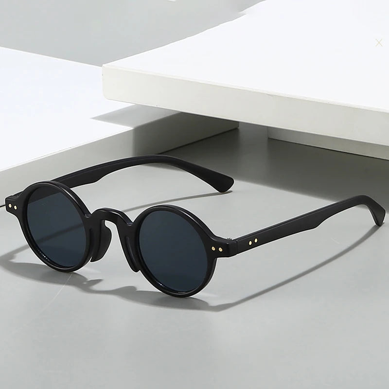 JNPCXI New Retro Fashion Small Frame Round Women Sunglasses Luxury Rivet Casual Men Sun Glasses UV400