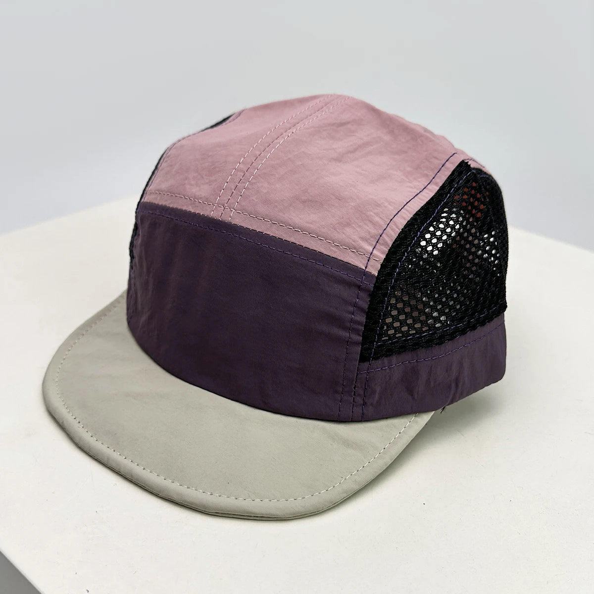 New Unisex Retro Color Block Mesh Baseball Hats Quick Drying Sunshade Outdoor Breathable Peaked Cap Versatile Fashion Short Eave