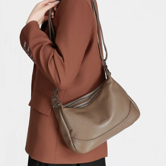 Genuine Leather Hobo Bag for Women Large Capacity Soft Leather Crossbody Shoulder Bag Vintage Casual Everyday Commute Tote Bag
