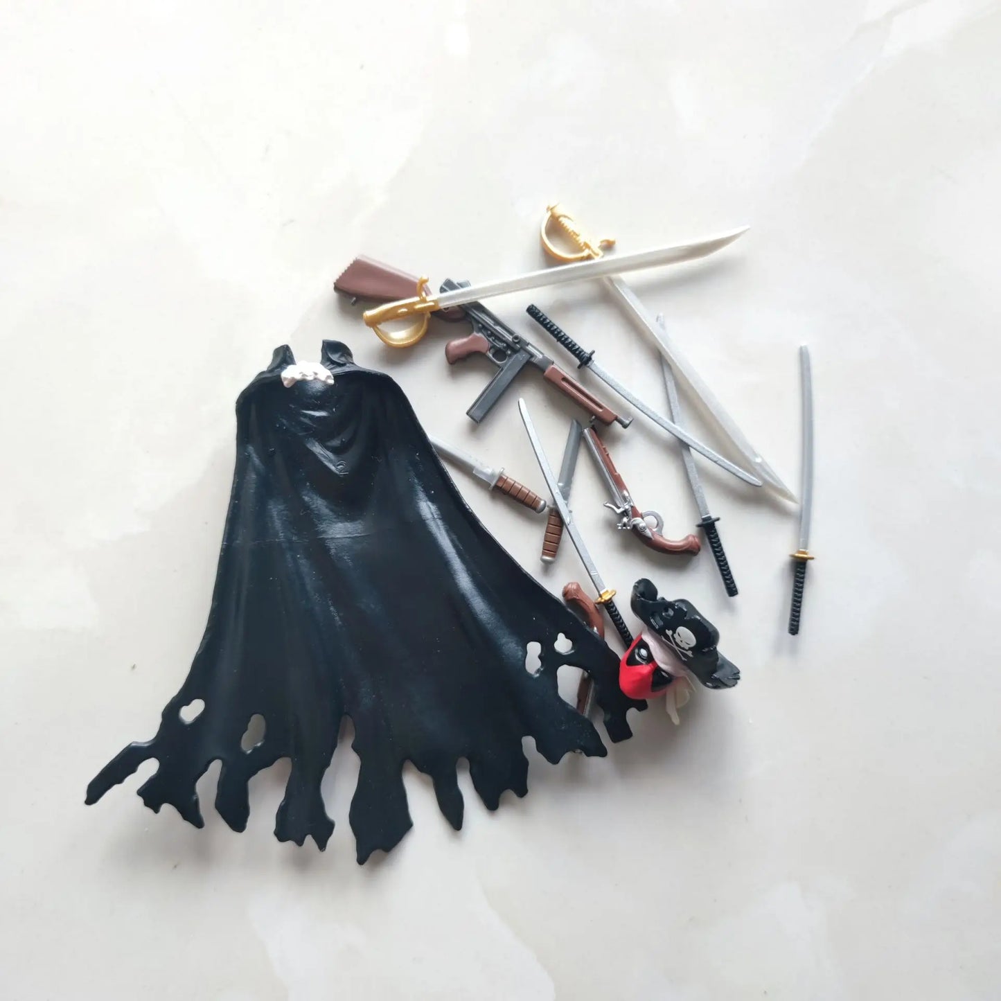 Lot of 10 Random Marvel Legends Deadpool Blade Knife Pirate Pistol Weapons Accessories