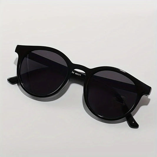 1 Pair of Round Frame Glasses for Women and Men - Classic Retro Style Perfect for Street Fashion Parties Festivals and Events
