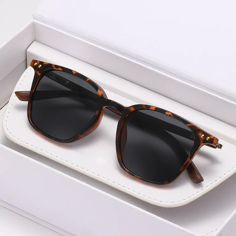High Aesthetic Sunglasses Internet Famous Same Style UV Resistant Sunglasses Fashionable and Trendy Square Outdoor Sunglasses