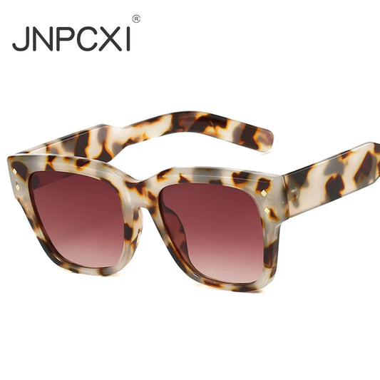 JNPCXI Vintage Rivets Square Men Sunglasses Fashion Amber Gradient Shades UV400 Women Outdoor Sun Glasses