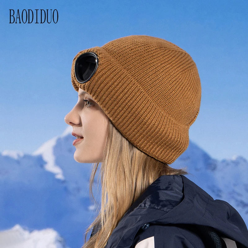 Xinbaoguan 60% acrylic 9535 new winter windproof glasses cover knitted cap for both men and women, with plush warm yarn cap