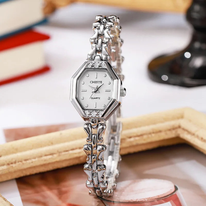 High Quality Lucky Small Square Dial Retro Ladies Watch Unique Bracelets Band Quartz Watch Montre Femme Dropshipping Gift