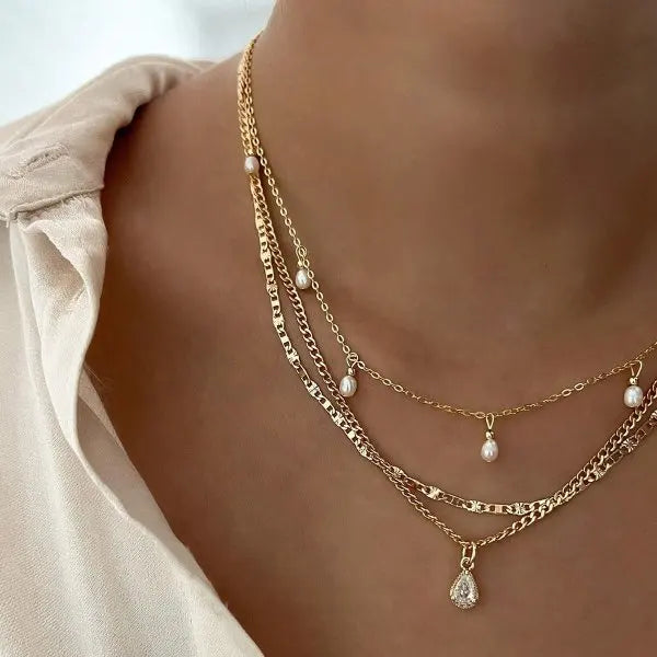 Fashion Multilayer Bowknot Pendant Necklace For Women Elegant Gold Color Clavicle Chain Charming Ladies Choker Jewelry Gifts