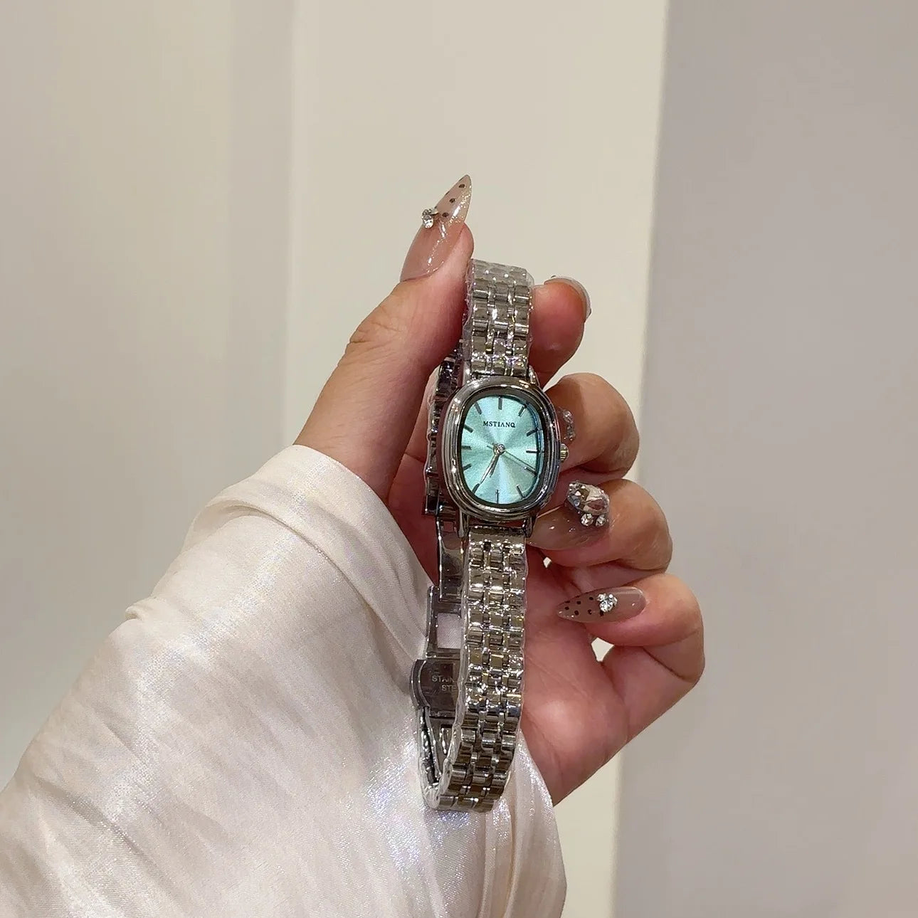 Small Dial Watch Small Sugar Coated Steel Strip Watch Student Fashion Korean Version Simple College Style Clock Relógio Feminino