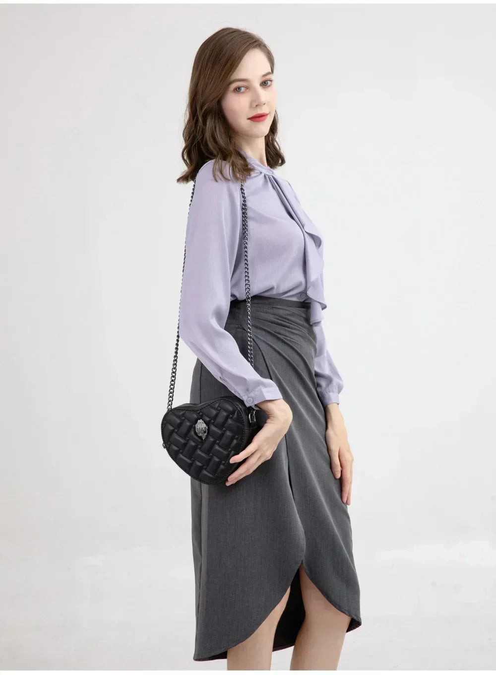 Women Heart-Shaped Crossbody Bag with Eagle & Bird Head Shoulder Bag Chain Purse