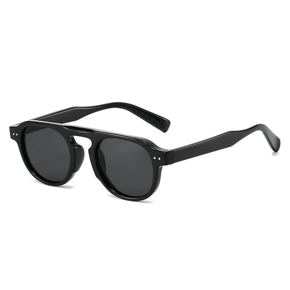 JNPCXI New Retro Square TR90 Women Sunglasses Fashion Rivets Men Punk Gradient Tea Sun Glasses Shades UV400
