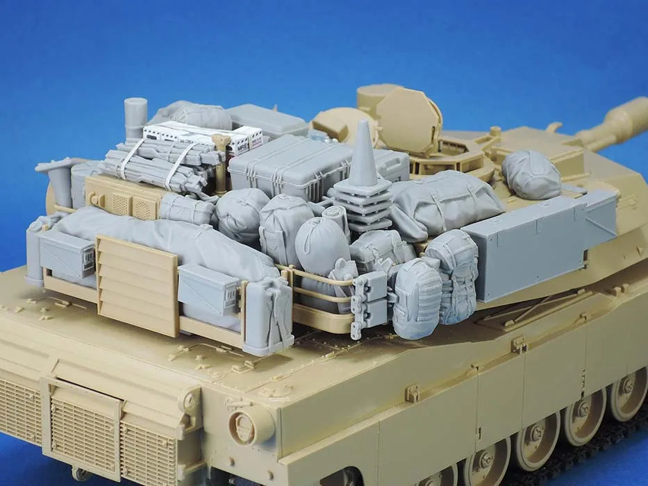 Precision 1/35 Casting Resin Mold M1A1-M1A2 Package with Vehicle for Accumulation Scene Model Toy Unpainted