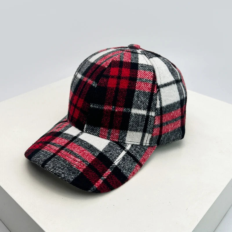 New Unisex British Style Plaid Color Block Baseball Hats Sunshade Casual Warm Retro Peaked Caps Versatile Fashion Hardtop Stripe