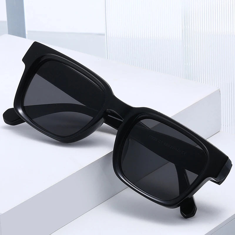 JNPCXI New Fashion Square Women Sunglasses Light Yellow Shades UV400 Vintage Punk Men Trending Sun Glasses
