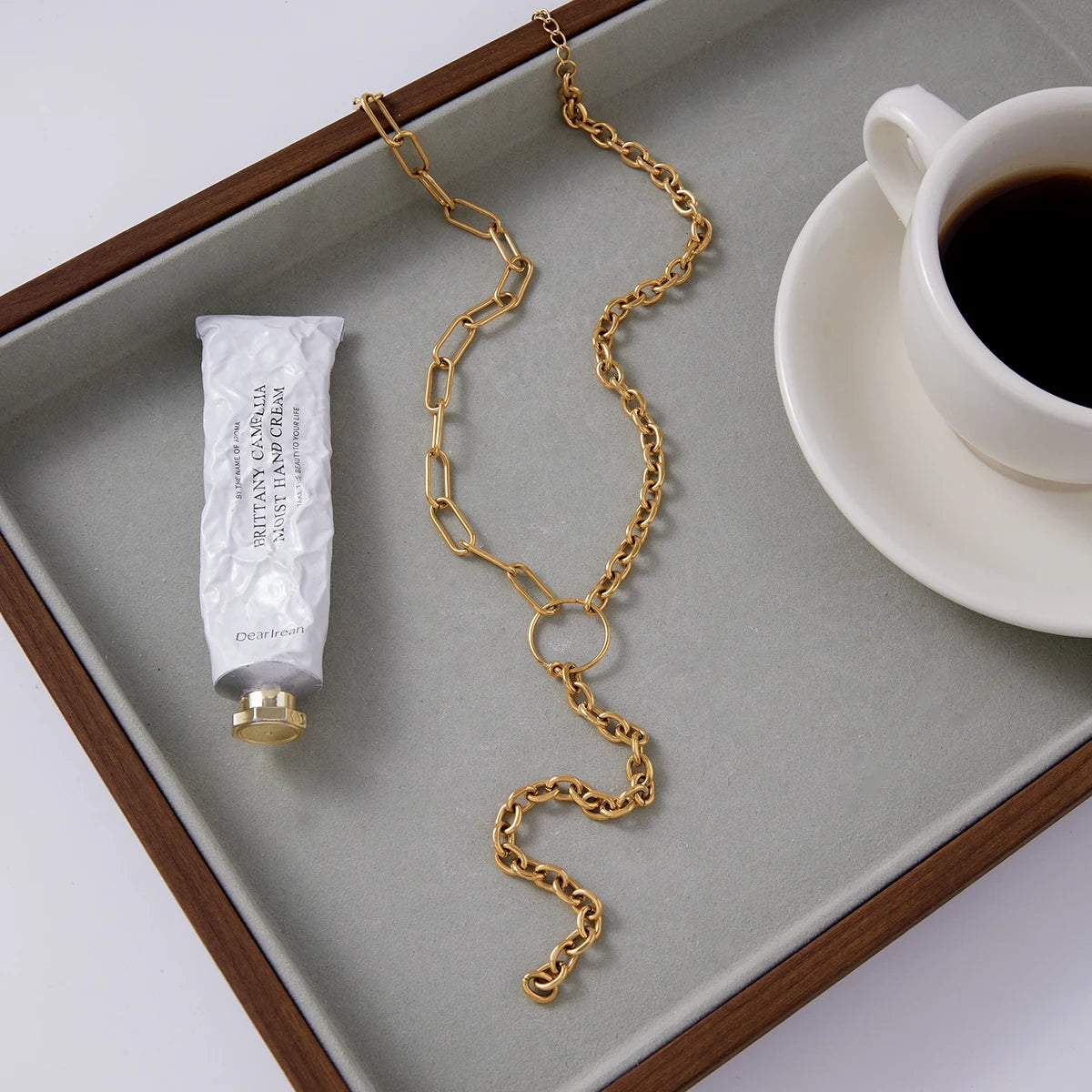 Uworld Minimalist Asymmetric Chain Y-shaped Chain Tassel Necklace 18K Gold Color Plated Stainless Steel Women's Jewelry