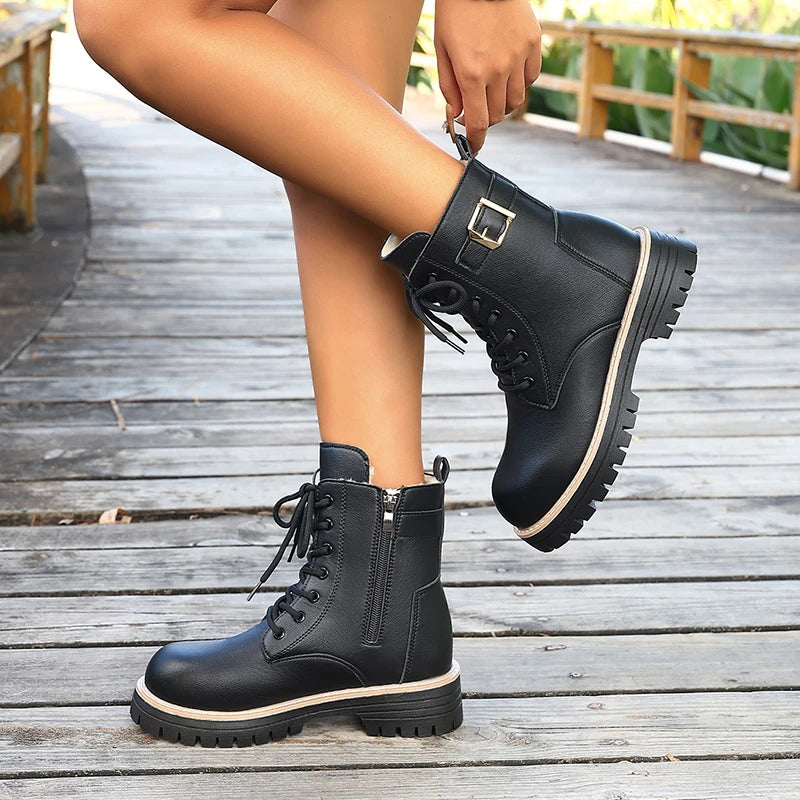 Fashion Black Platform Motorcycle Boots Women Lace Up Warm Short Plush Ankle Boots Woman Buckle Thick Sole Pu Leather Botas 42