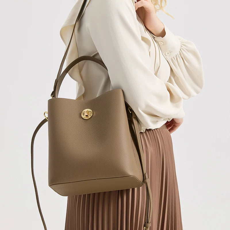 Women's Top grain Leather Handbag Female Large Capacity Bucket Bag Cowhide Genuine Leather Soft Tote Crossbody shoulder Bag