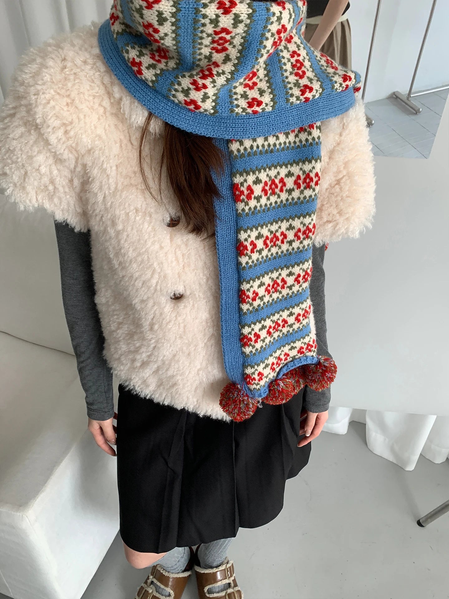 Retro Fair Lsle Christmas Jacquard Knit Scarf For Women Winter Aura Warmth Cold-Proof Neck Warmer