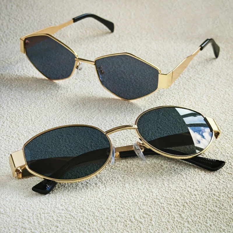 Two Different Styles for Everyday Commuting And Casual Outings Easily Interchangeable