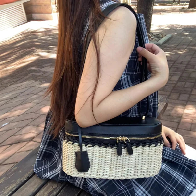 New Casual Straw Box Bag Large Capacity PU Leather Trendy Crossbody Bag Versatile Handbag Travel Bag