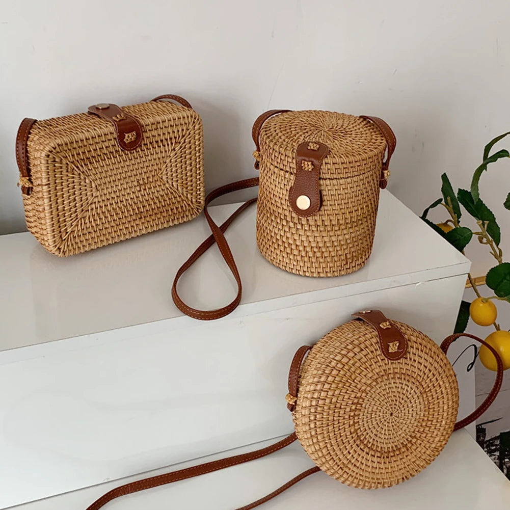Women Storage Bag Vintage Rattan Woven Sling Bag Bohemia Fashion Beach Bag
