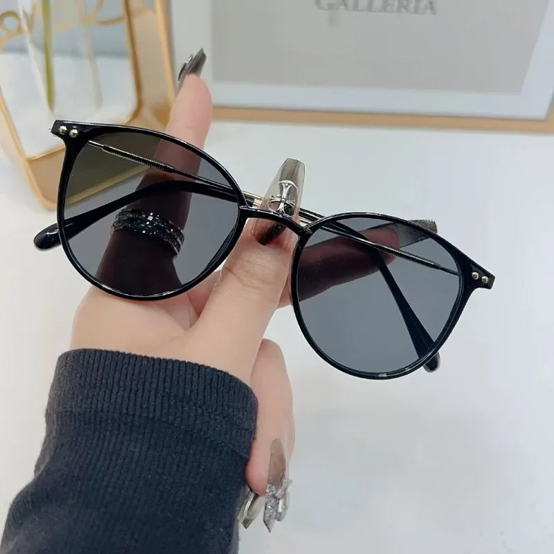 Round Frame Rice Nail New Korean Version Fashionable and Trendy Women's Outdoor Casual Glasses